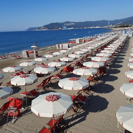Ferienwohnung La Casa Del Mare Savona Exterior foto