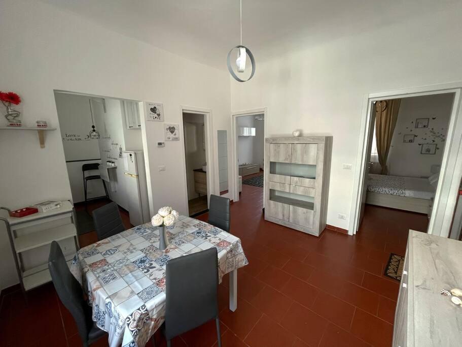 Ferienwohnung La Casa Del Mare Savona Exterior foto